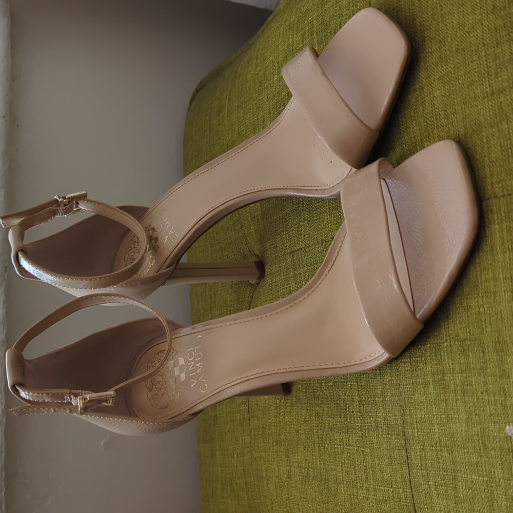 Vince Camuto Nude Ankle Strap Heels, Wedding Shoe, like new open toe, women  8.5